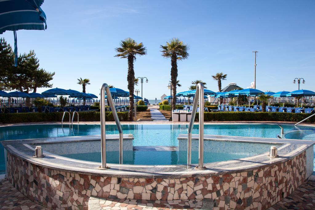 Regent'S Hotel Lido di Jesolo Eksteriør bilde