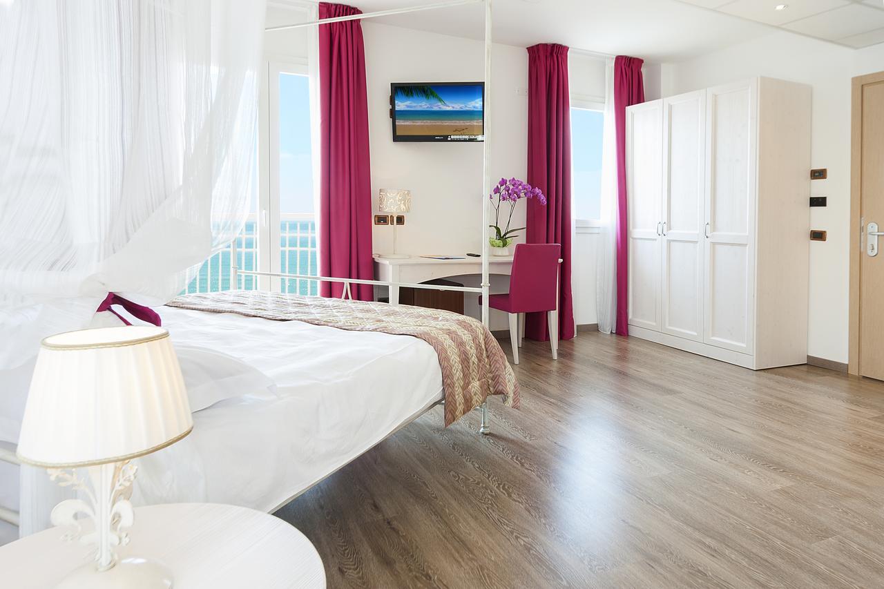 Regent'S Hotel Lido di Jesolo Eksteriør bilde