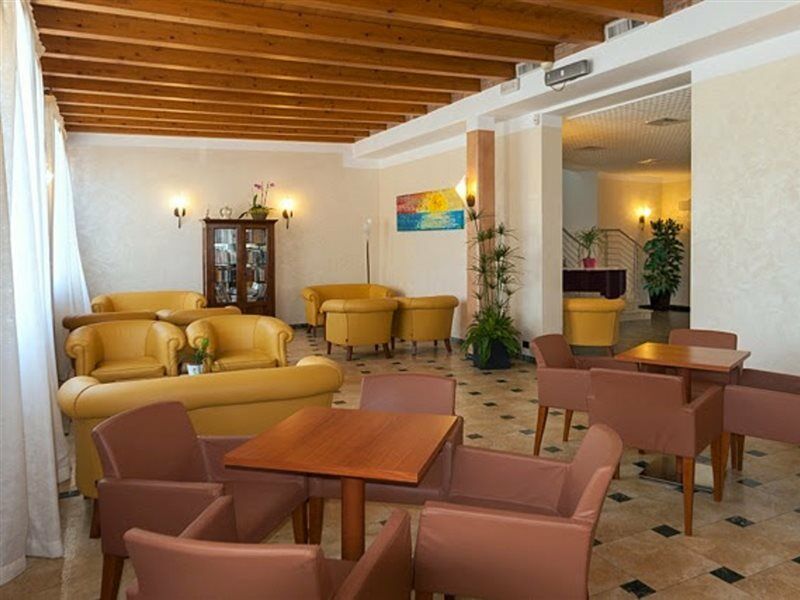Regent'S Hotel Lido di Jesolo Eksteriør bilde
